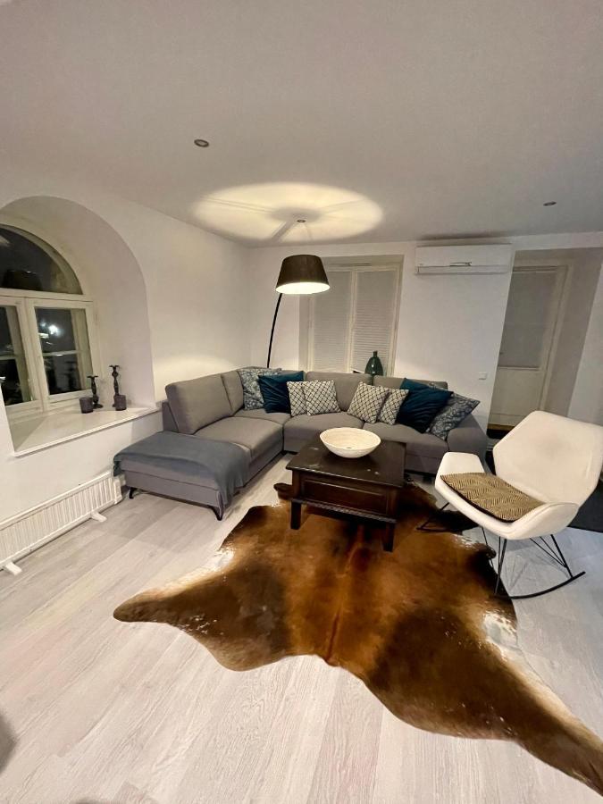 Luxury Penthouse With Terrace & Sauna In Old Town Tallinn Exterior photo